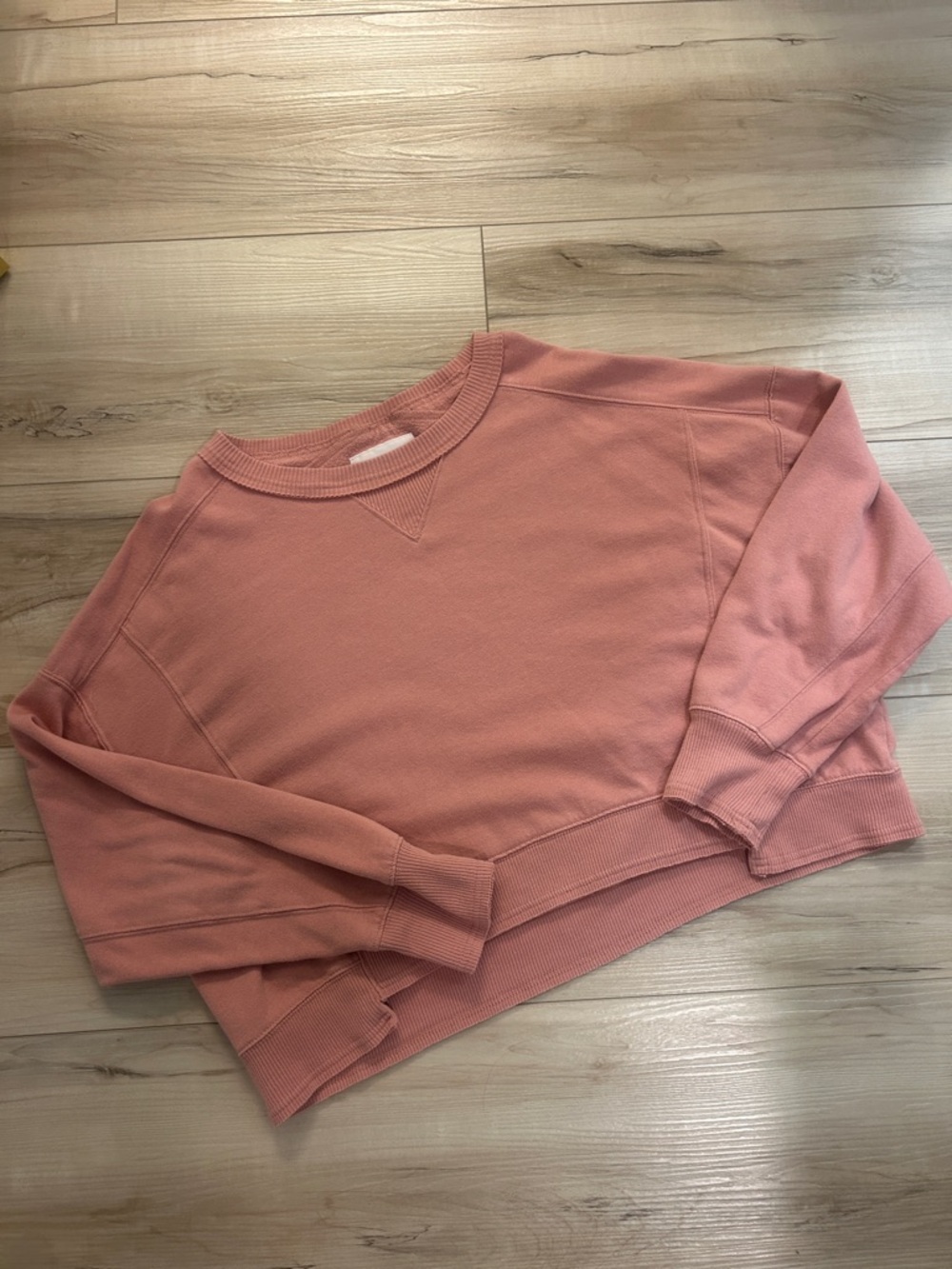 Aeropostale Rose Crewneck Pullover